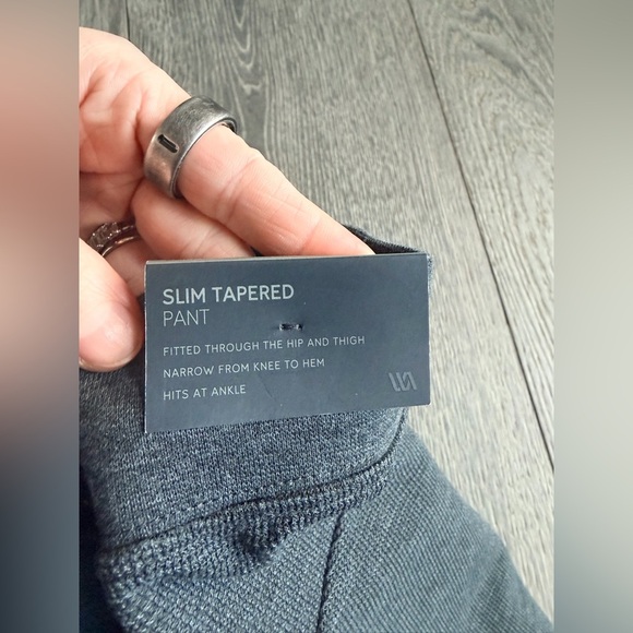 VRST Slim Tapered Pant in Dark Gray Size XL - Picture 3 of 6